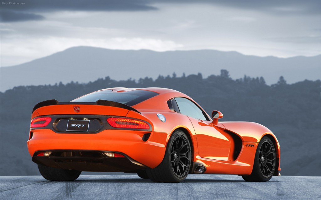 2014-Dodge-SRT-Viper-TA-Back-Left-View-HD-Wallpapers-For-Desktop