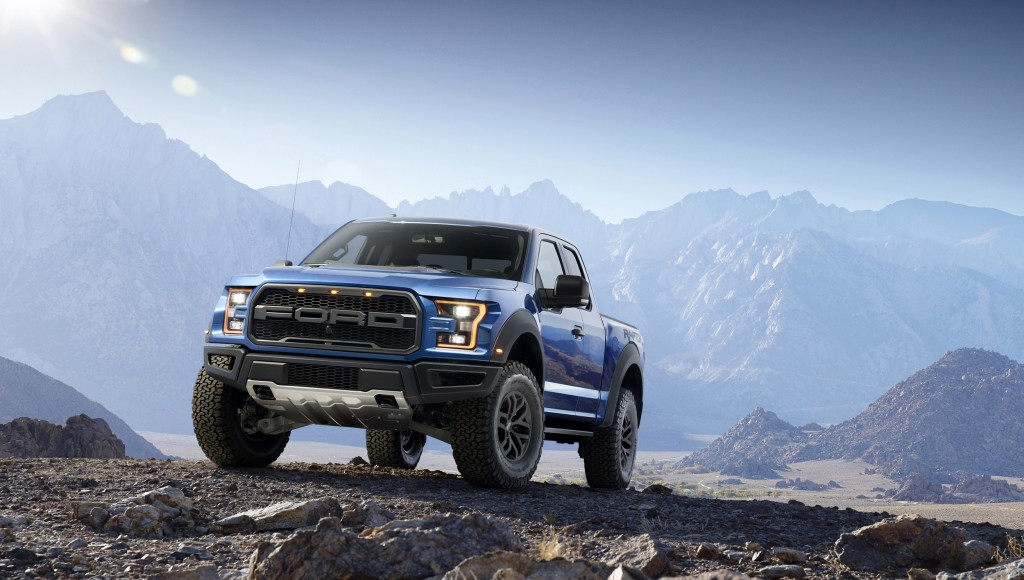 002-ford-f150-raptor-1