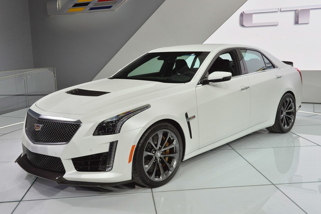 01-2016-cadillac-cts-v-detroit-1