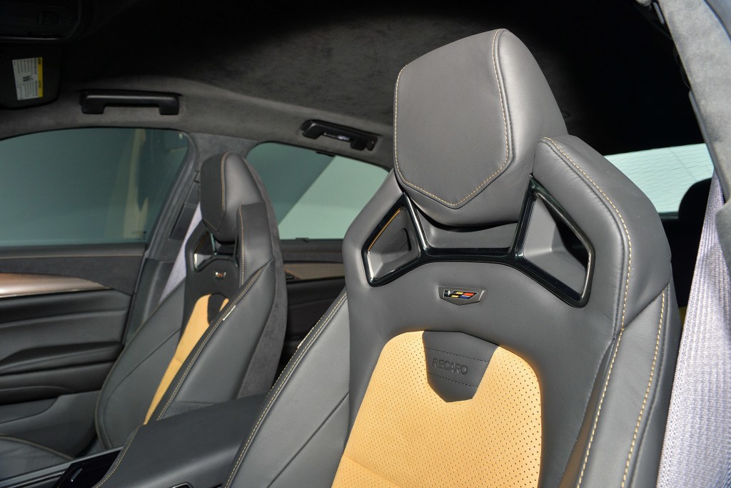 18-2016-cadillac-cts-v-detroit-1