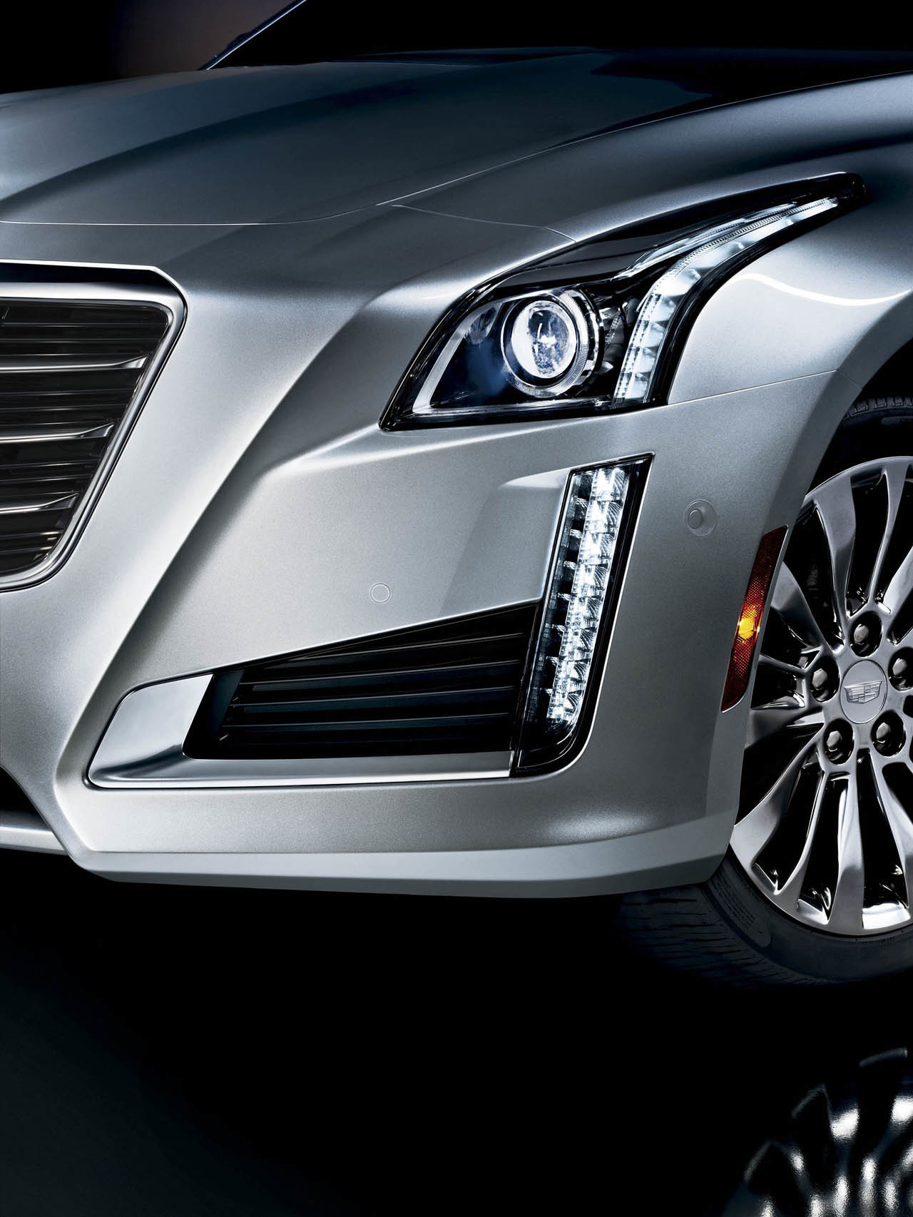Cadillac releases updated 2015 CTS