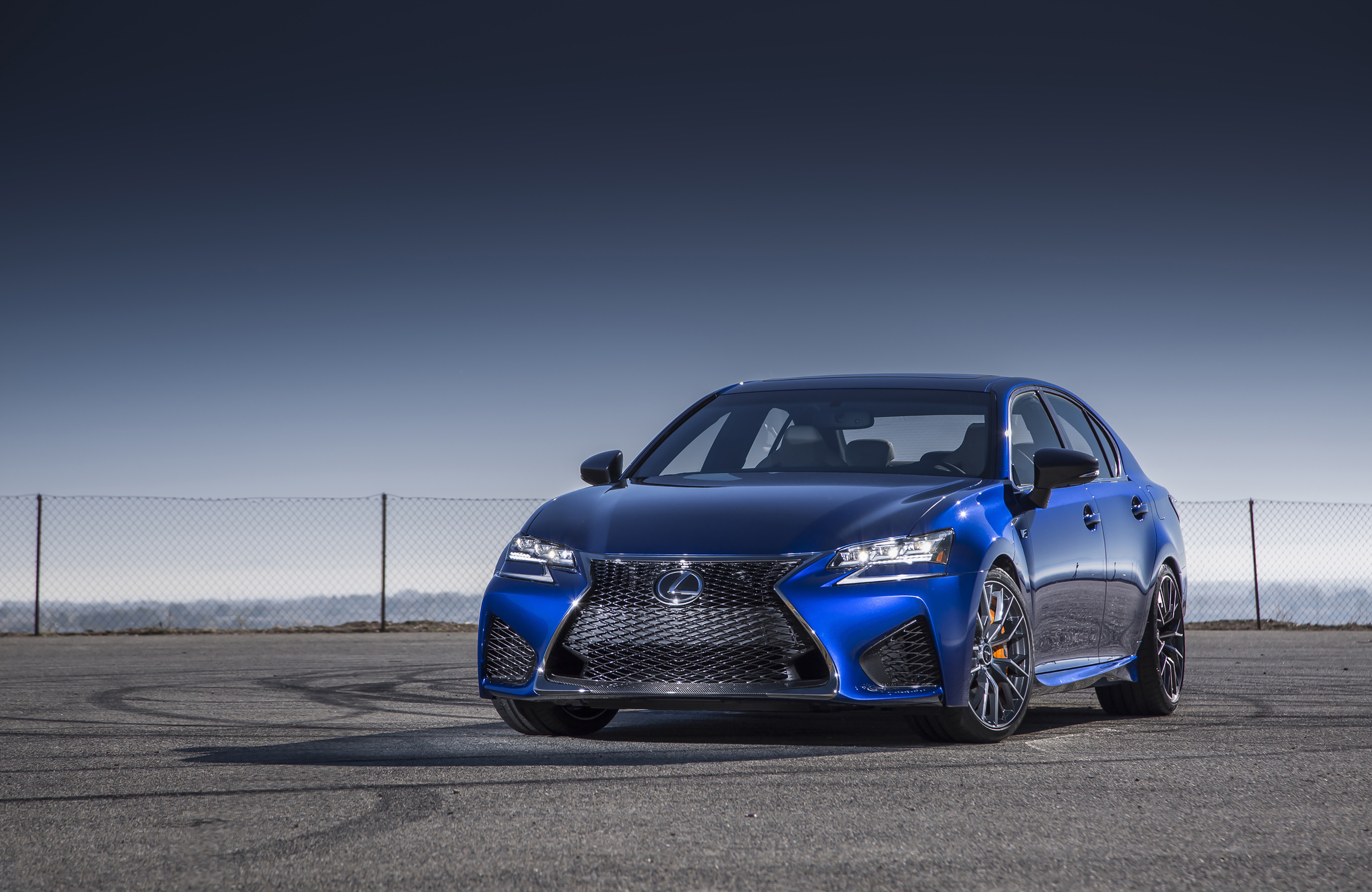 2016 Lexus GS-F makes debut