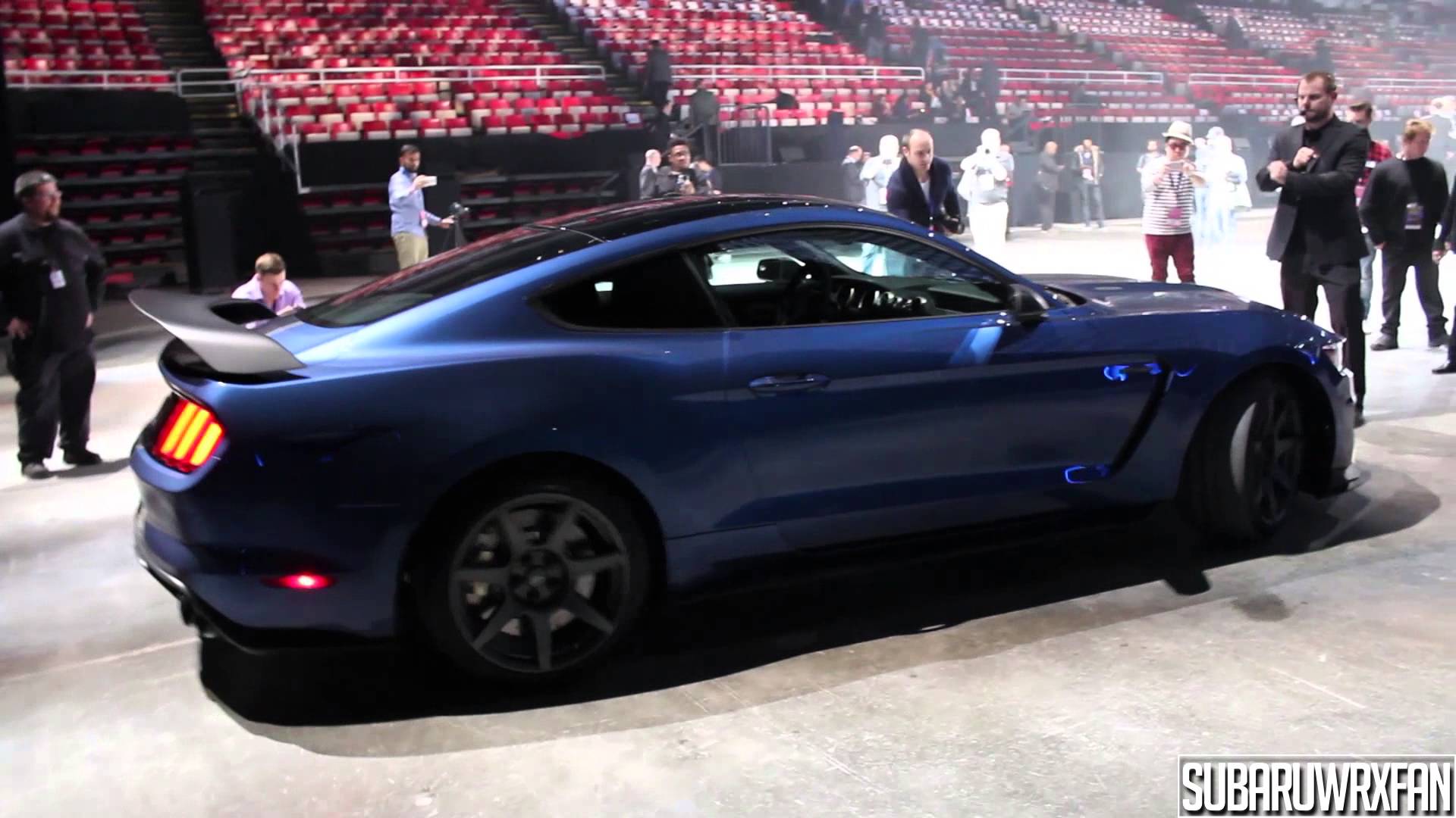 The GT350R sounds angry